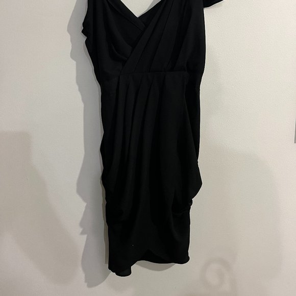 EVERYTHING MUST GO: RACHEL ROY DRESS - Picture 2 of 4